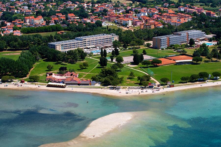 Arena Hotel Holiday Medulin Eksteriør bilde